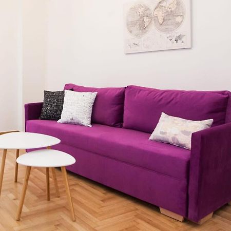 Contemporary Stylish Apartment Located Near Metaxourgeio Area Athena Bagian luar foto