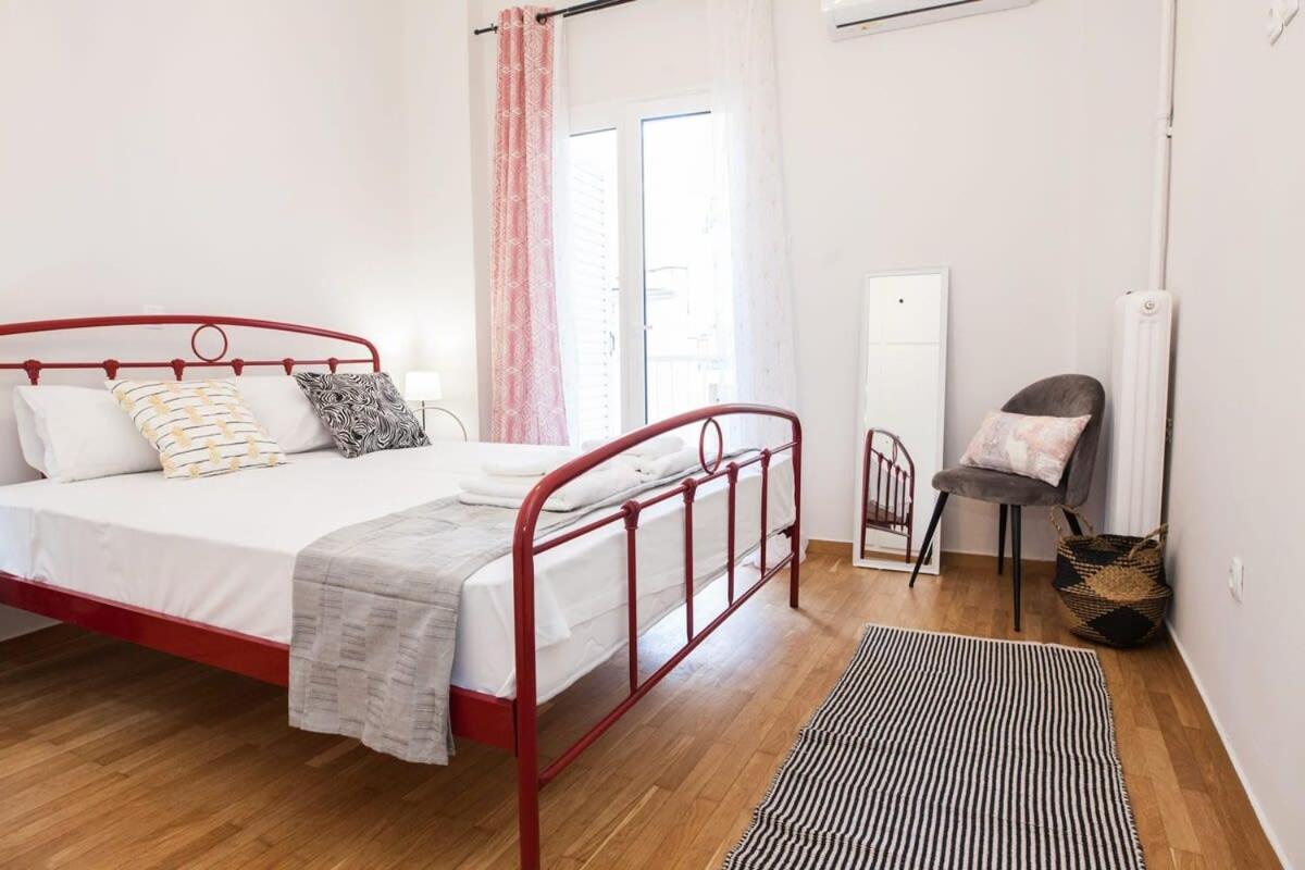 Contemporary Stylish Apartment Located Near Metaxourgeio Area Athena Bagian luar foto